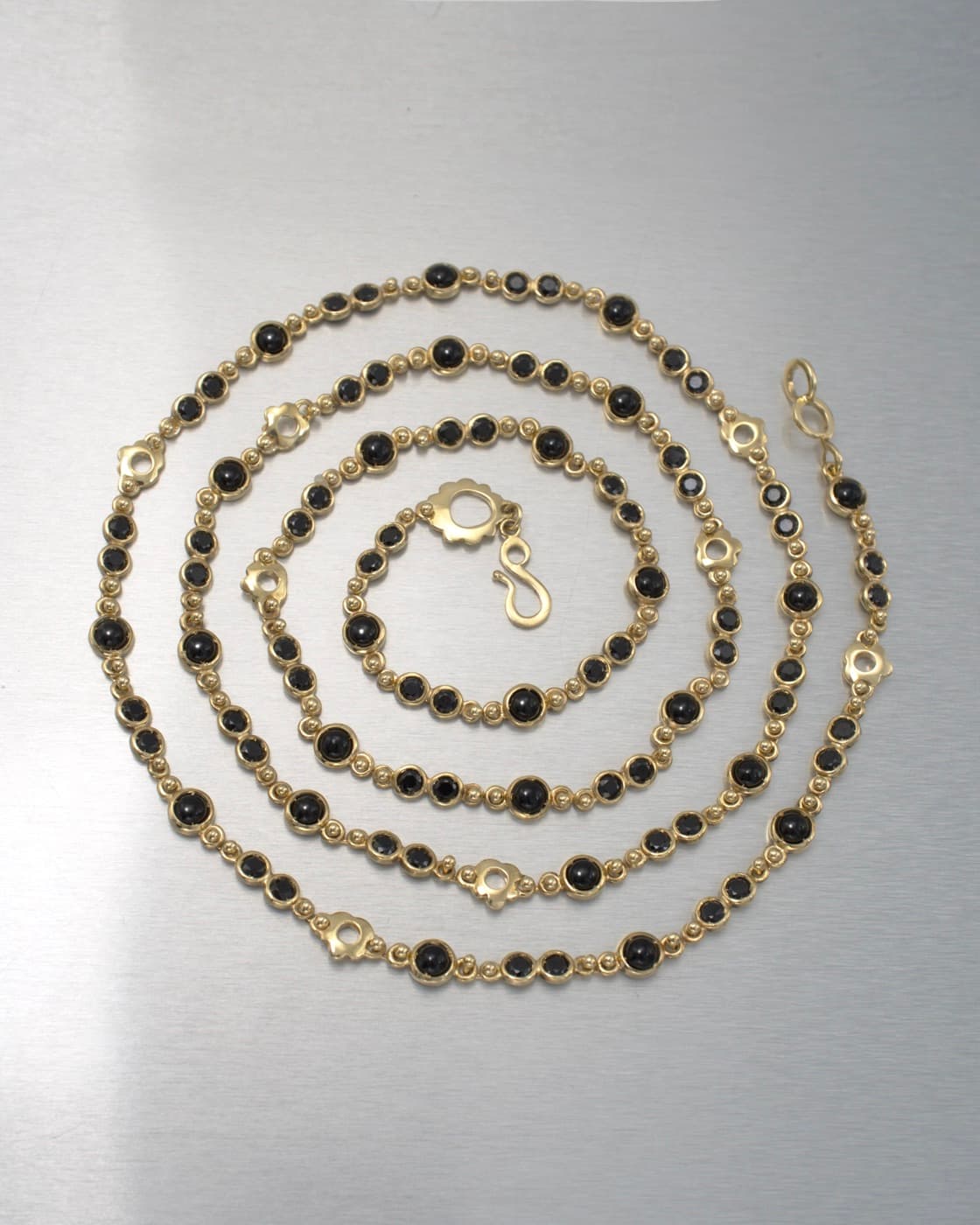 Black Rose Chain