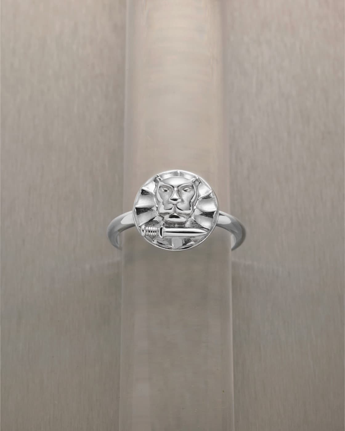 Courage Cristina Ring