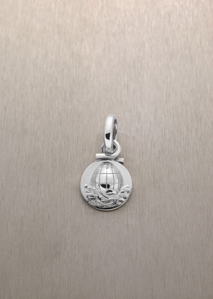 Earth Lover Pendant — view 3