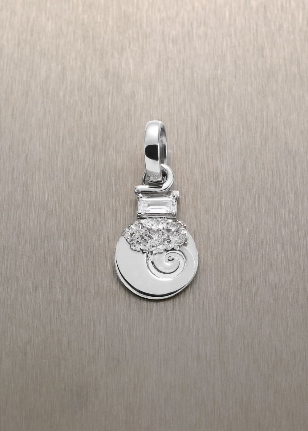 Gratitude Pendant with Baguette Diamond