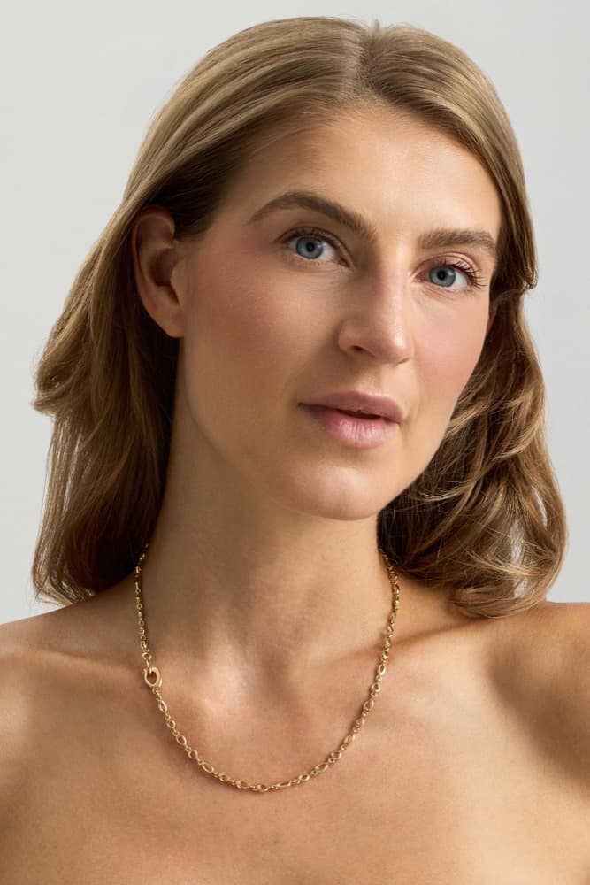Oblo Chain, worn