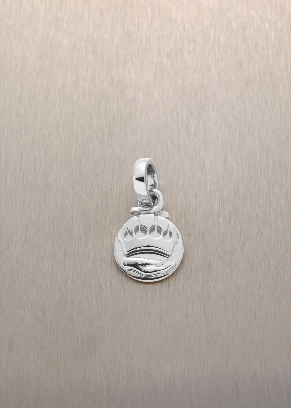 Power Pendant