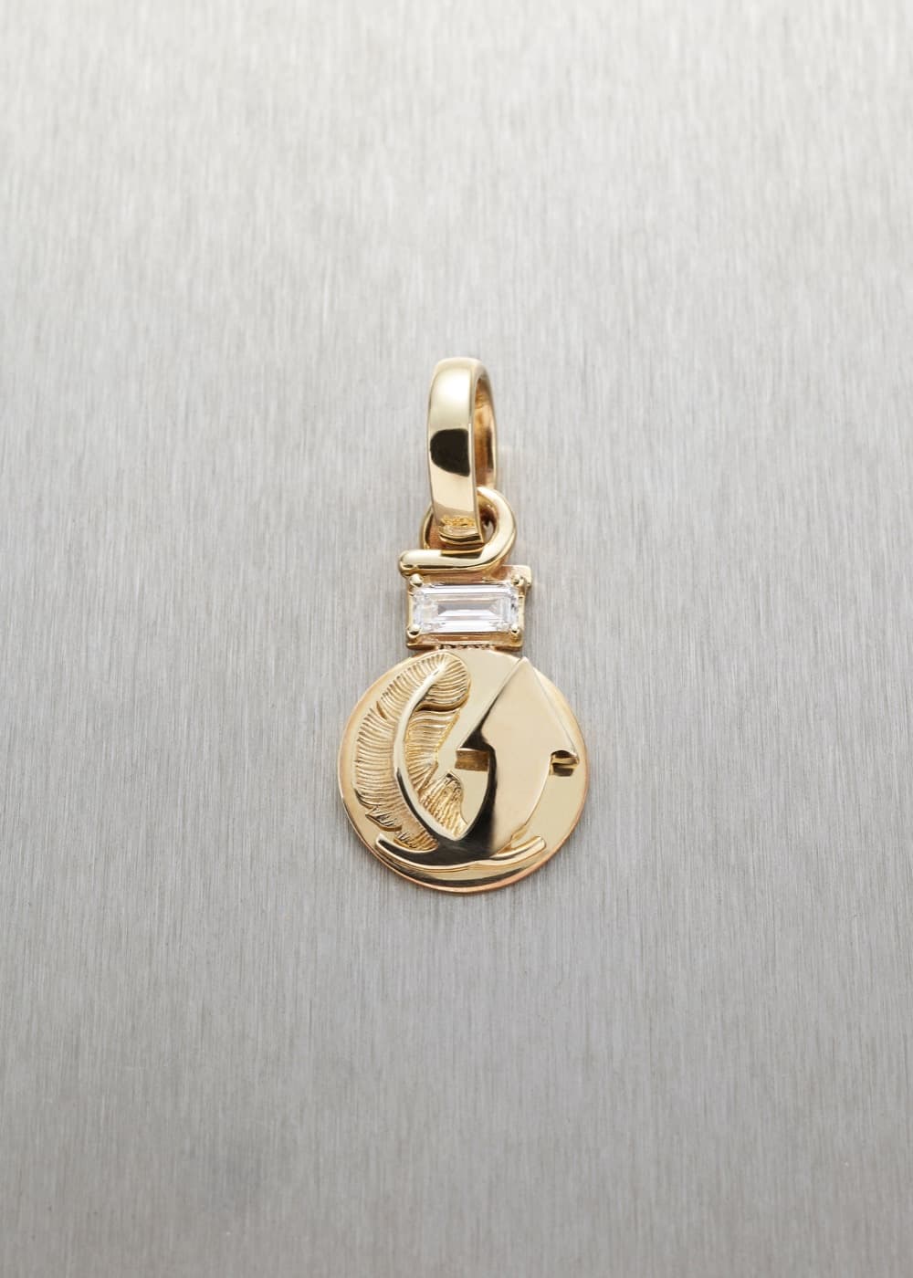 Success Pendant with Baguette Diamond