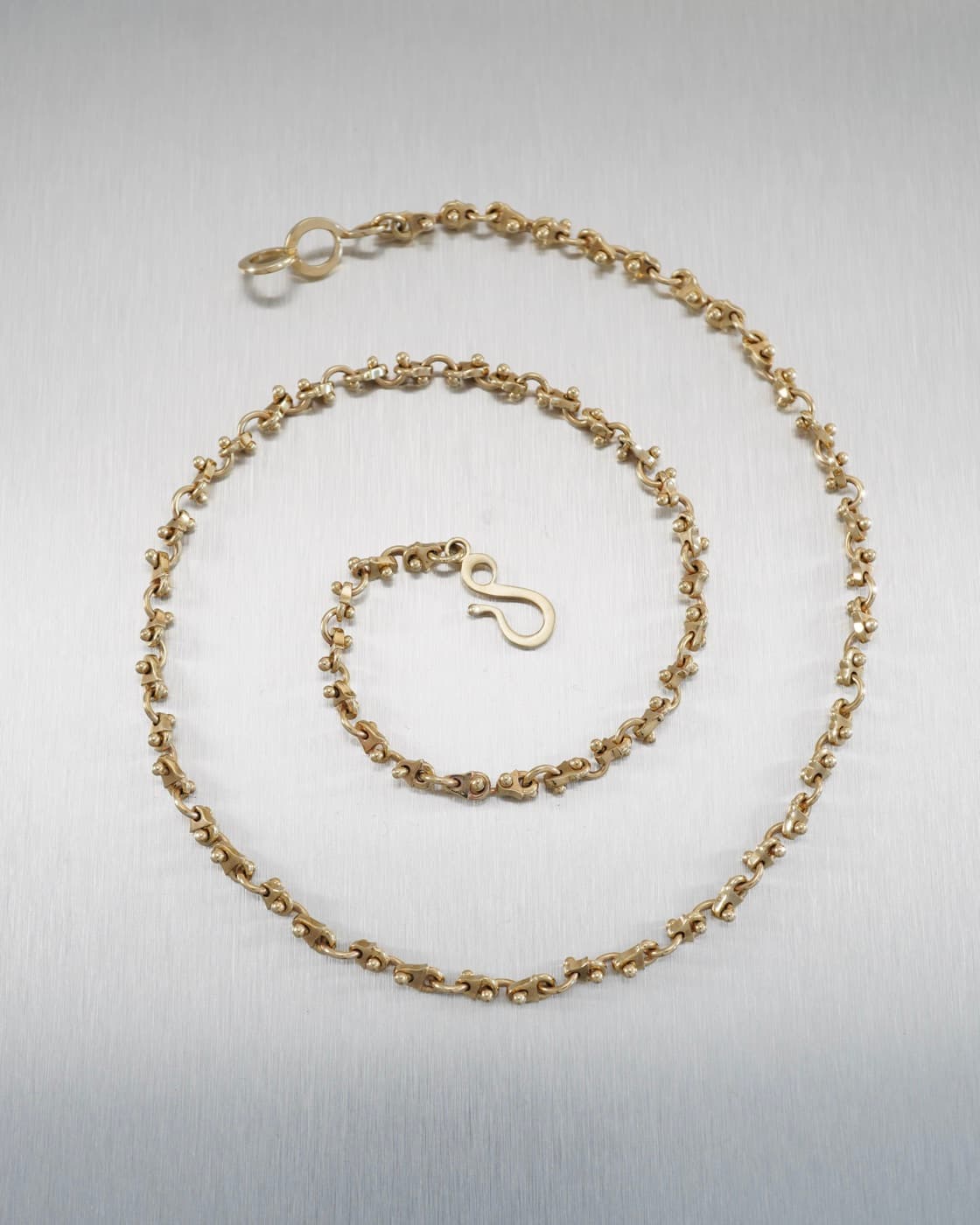 Tulip & Crown Chain