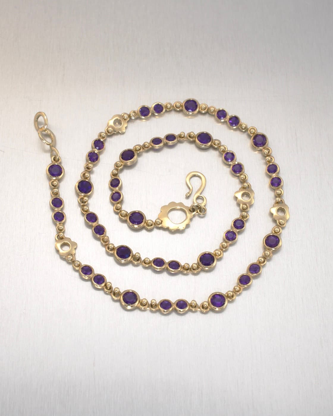 Violet Petal Chain