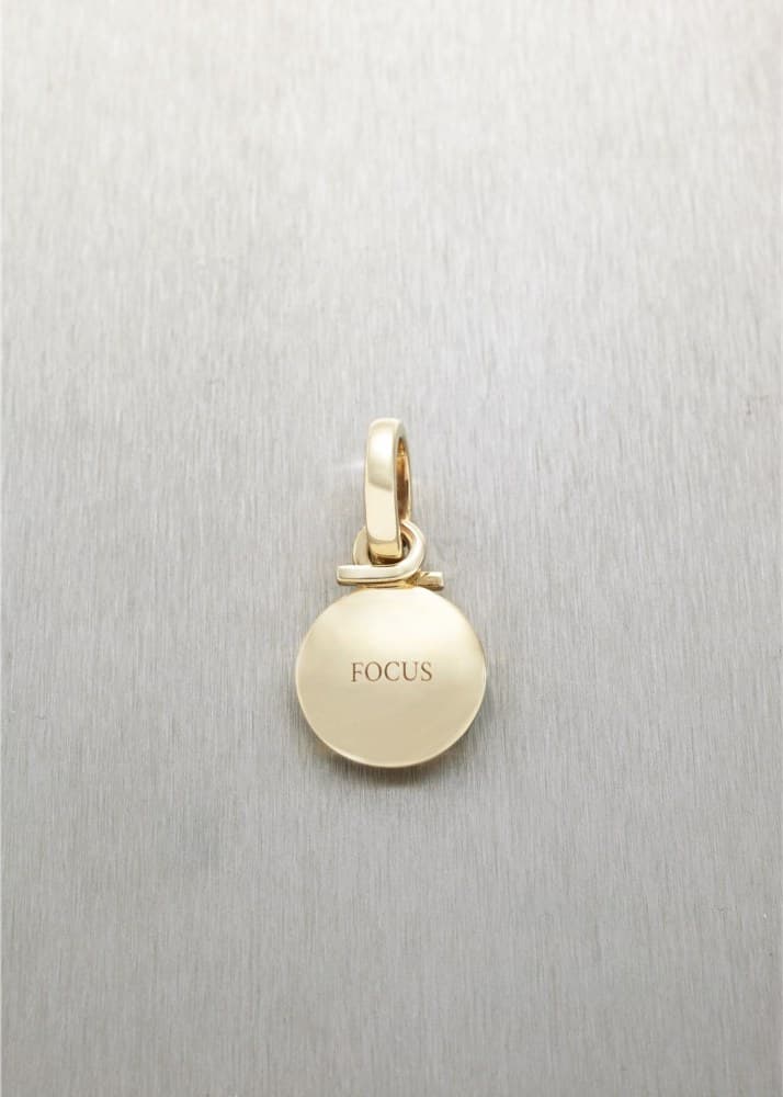 Focus Pendant — view 2