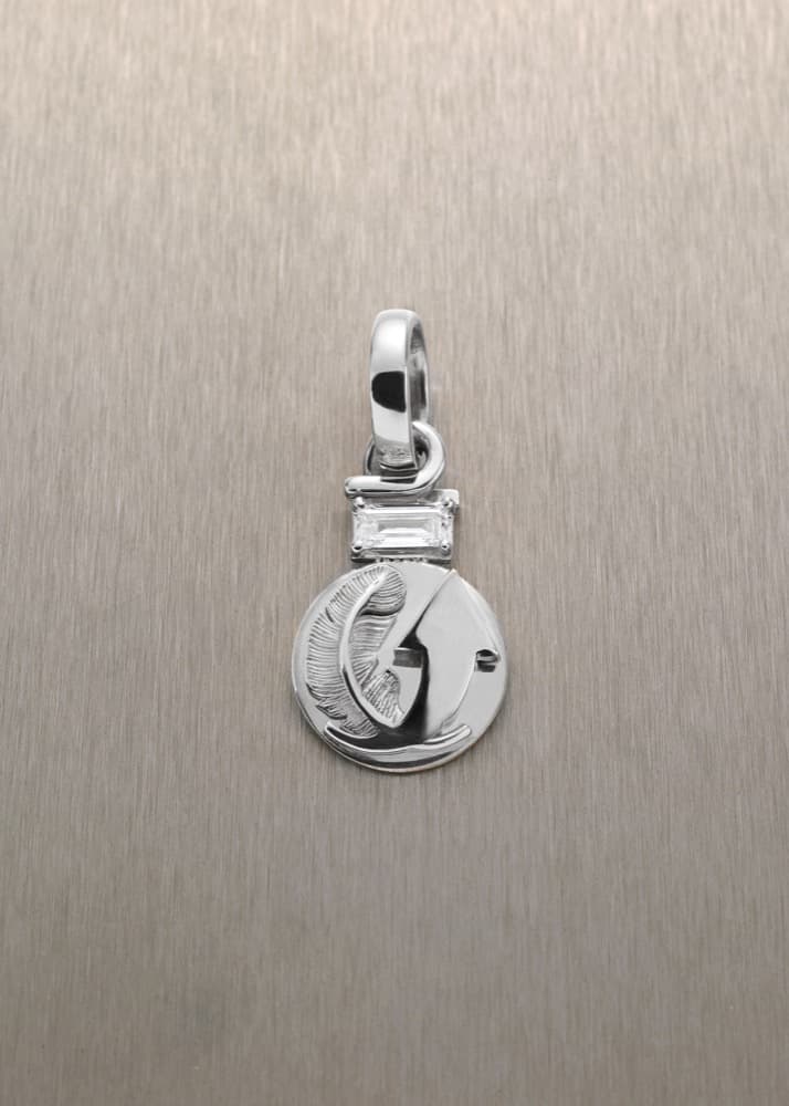 Success Pendant with Baguette Diamond — view 3